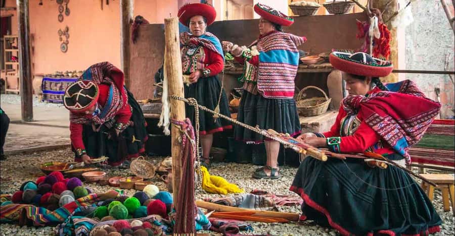 Super Sacred Valley with Transfer to Ollantaytambo - Chinchero at 3,780 meters