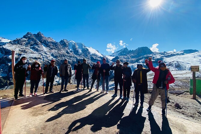 The Vinicunca Rainbow Mountain in a day from Cusco - How the guides affect the experience