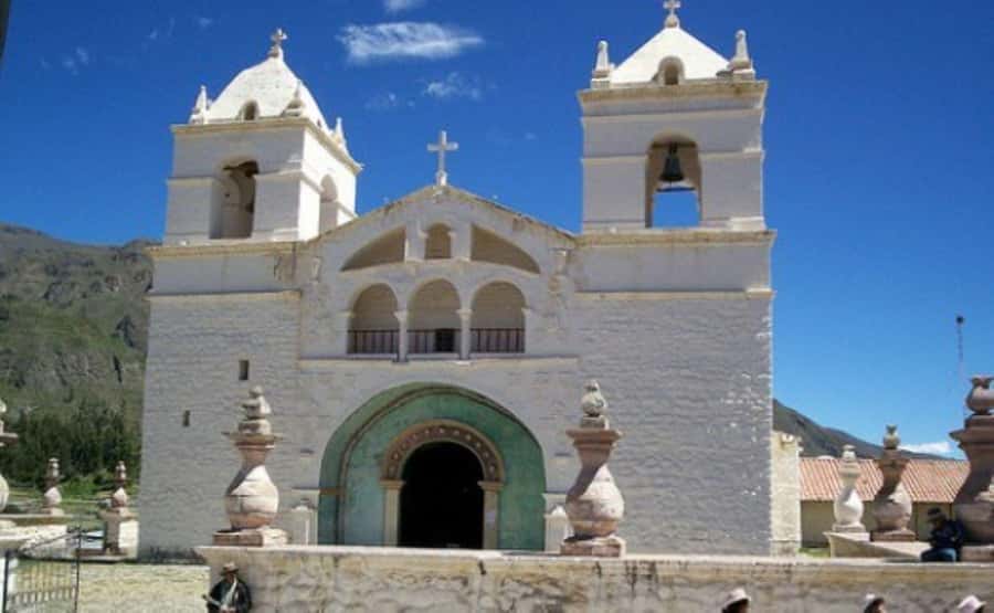 Tour Fullday Colca Canyon with Breakfast and Typical Lunch - Tocrapampa, Pampa Cañahuas, and Andean Wildlife