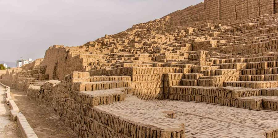 Tour Huaca Pucllana: Pyramids and Pre-Columbian Antiquity - Why Huaca Pucllana Makes a Good Lima Stop