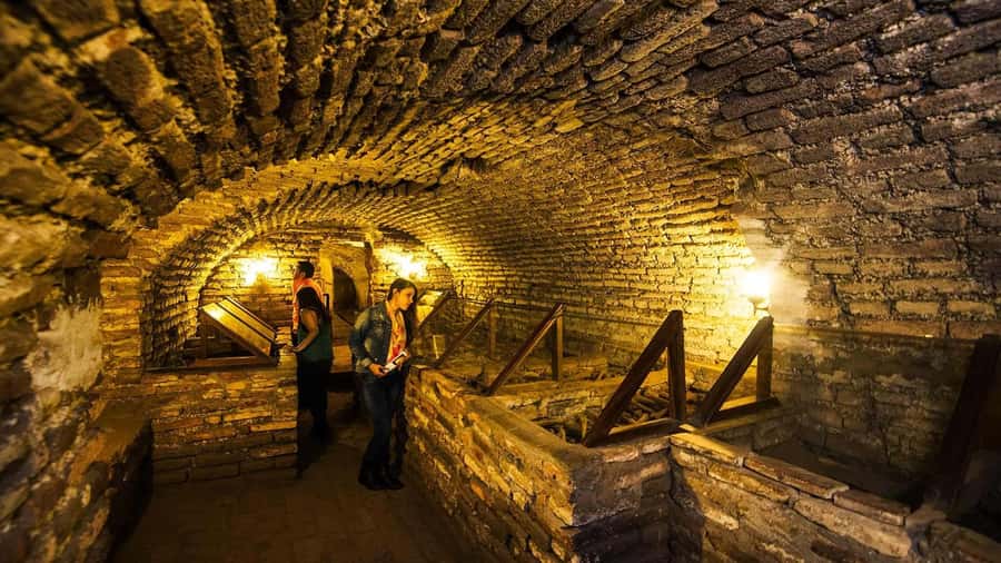 Tour of Lima with a visit to the catacombs of San Francisco. - Is $40 a fair price for four hours?
