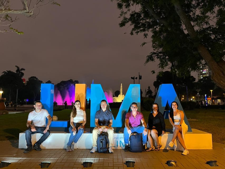 Tour to the magical water circuit with dinner and dance show - What the Guide Adds to the Night