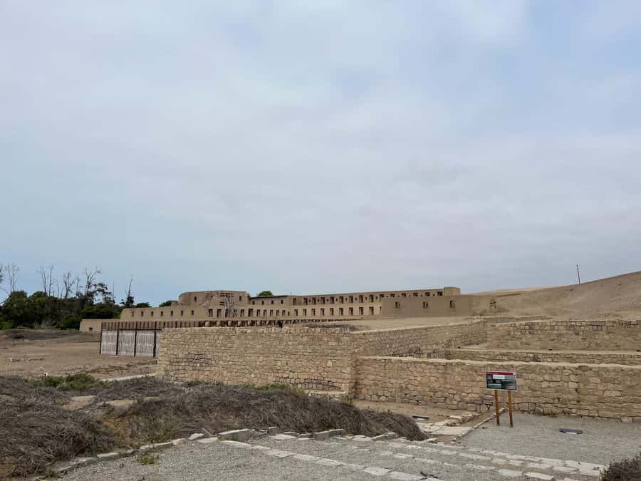 Tour to the sanctuary of Pachacamac - The site museum and the Pachacamac idol