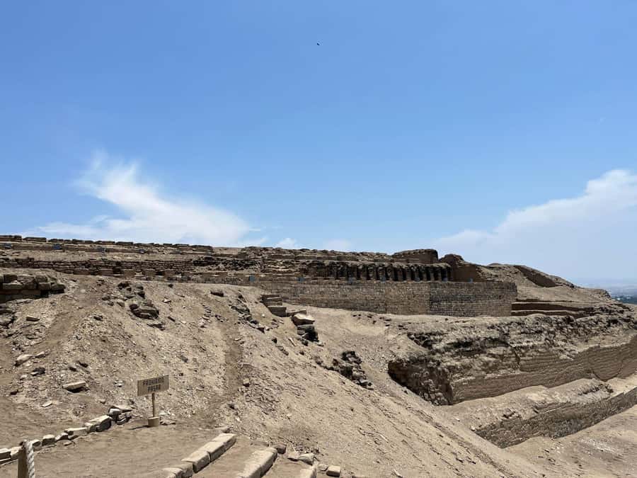 Tour to the sanctuary of Pachacamac - The drive through Barranco and Chorrillos