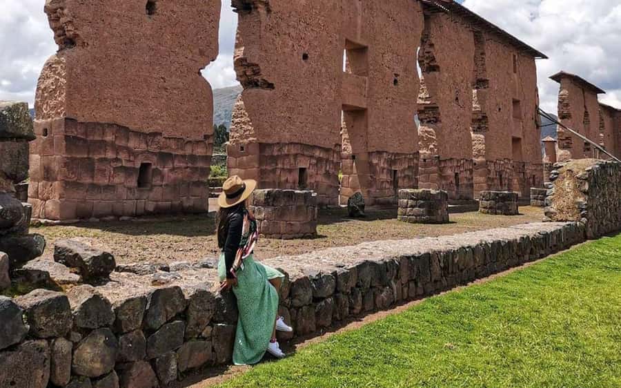 TRIP FROM PUNO TO CUSCO WITH THE ROUTE OF THE SUN - Raqchi, the Temple of Wiracocha