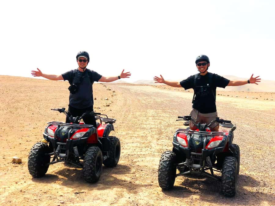 VISIT THE NATIONAL RESERVE OF PARACAS BY ATV - Getting the ATV and safety gear ready