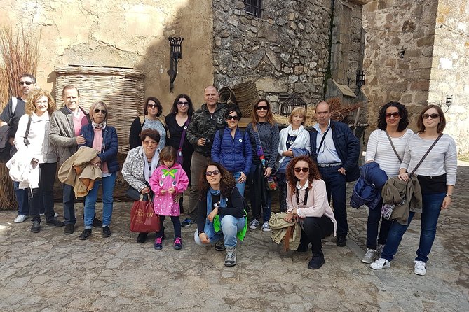 Visit Trujillo Medieval Scene and Route of the Discoverers - Plaza Mayor’s palaces and conquistador families